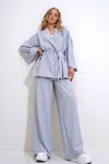 Trend Alaçatı Stili Women's Gray Wrinkled Look Blazer Jacket Top and Bottom Set