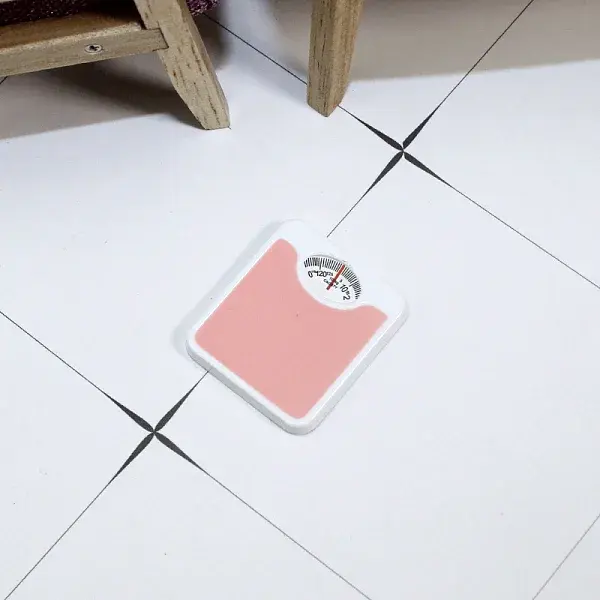 Resin Miniature Electronic Scale Shape Display Decorations