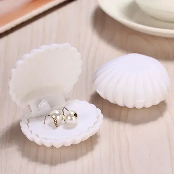 Shell Shaped Velvet Jewelry Storage Boxes