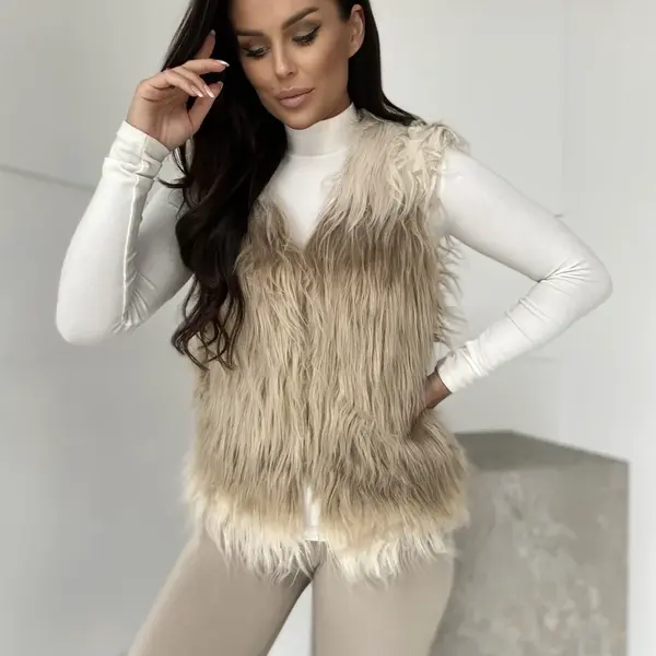 Beige vest Yups DT-067. R40