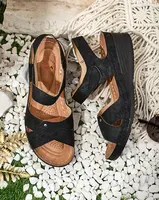 Resti Women's Obbiave low-heeled sandals