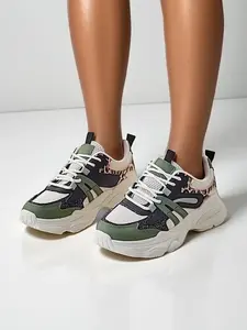 Resti Women's sporty sneakers on a thicker sole Aimo