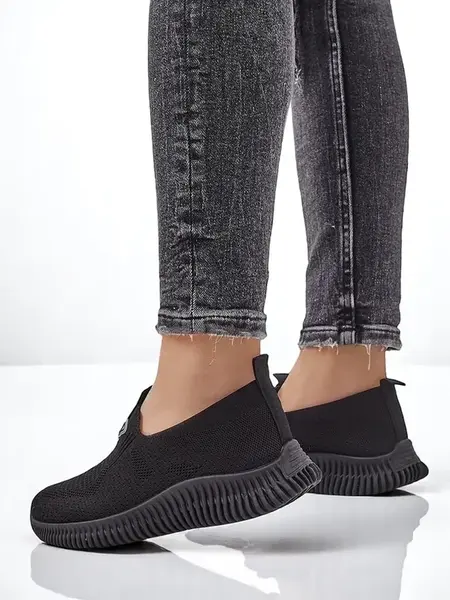 Resti Women's Slip-On Fabric Sports Shoes Serra