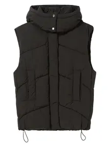 Bershka Vesta  čierna