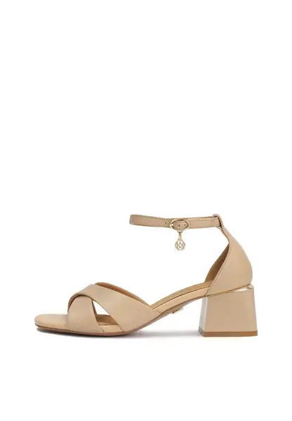 Kazar Sandále  béžová