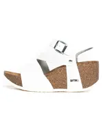 Bayton Remienkové sandále  biela