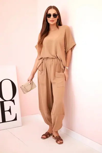 Kesi Włoski Komplet z viskózy blúzka + nohavice ťava