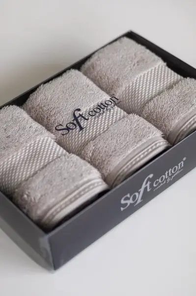 Dárková sada malých modalových ručníků DELUXE, 3 ks Světle šedá
