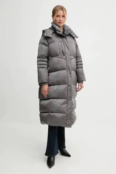 Max&Co.  Páperová bunda