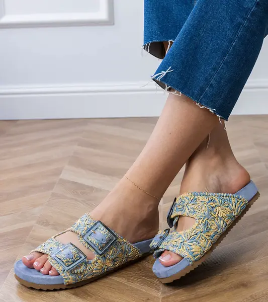 Gemre Blue crochet flip-flops with buckles on straps Firada