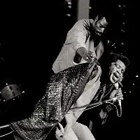 James Brown – Live At Home With His Bad Self [2019 Mix] LP