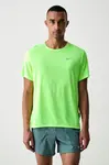 Nike  běžecké tričko pánské Miler Breathe
