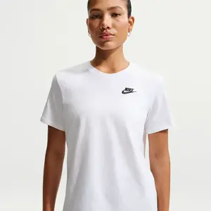 Nike Sportswear Club Essentials 2XL