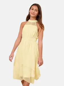 Lipsy Šaty  svetložltá