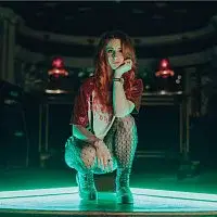 Sabina Křováková – Hrdina