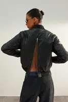 Trendyol Limitovaná edice Černý prémiový oversize kabát z umělé kůže na zip