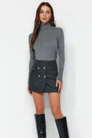 Trendyol Black Button Detailed Woven Shorts Skirt