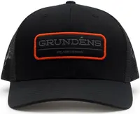 Grundéns šltovka we are fishing trucker - solid black