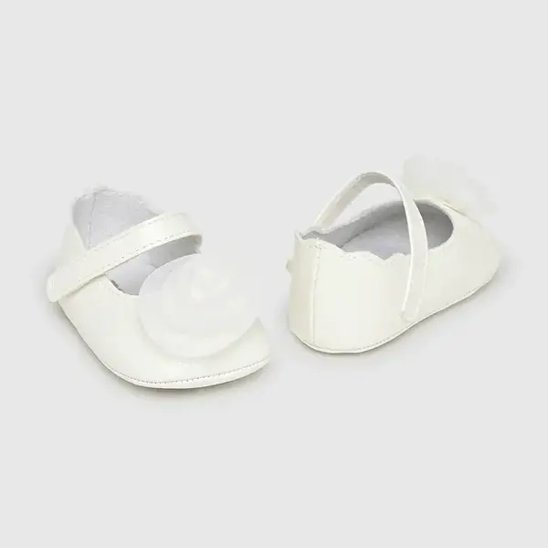 Dětské boty Mayoral Newborn béžová barva, 9960