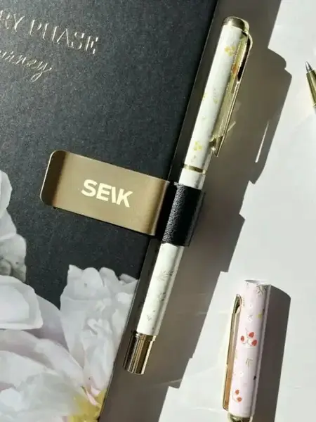 Držák na pero - midnight black