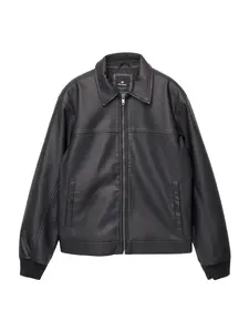 Pull&Bear Prechodná bunda  čierna