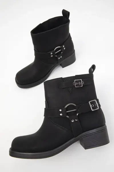 Soho Black Matte Women's Boots & Bootie 19678