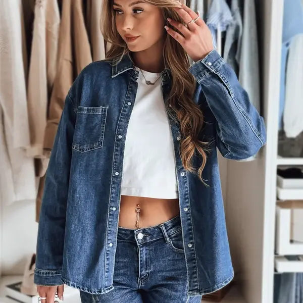 Koszula damska jeansowa oversize OVERLLO niebieska Dstreet