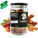 Granola z lupienkov lúpaného tigrieho orecha s ďatlami a škoricou