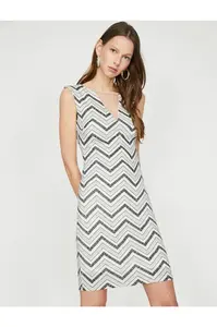 Koton Dámské vzorované šaty Večerní šaty