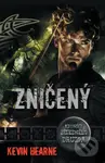 Zničený (Kroniky železného druida) - Kevin Hearne - kniha z kategorie Fantasy