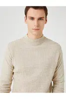 Sveter Koton Knitwear s polovičným rolákom, úzky strih