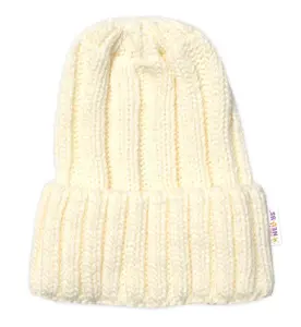 Baby Nellys Zimní nadčasová čepice Mom and Baby, smetanová