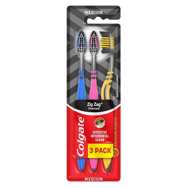 COLGATE Zubní kartáček  ZIG ZAG Charcoal Medium 3 ks