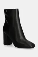 Členkové topánky MICHAEL Michael Kors Hazel