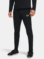 Čierne športové nohavice Under Armour UA M's Ch. Train Pant
