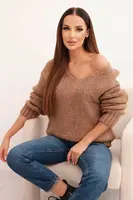Kesi Włoski Dámský svetr s příměsí vlny s výstřihem do V camelový