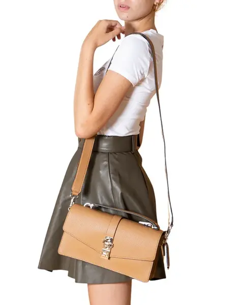 Guess kabelka cez rameno