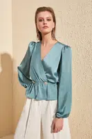 Trendyol Mátově Zelená Halenka s Doplněnými Detaily