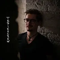 Topikocrew – Two Sides