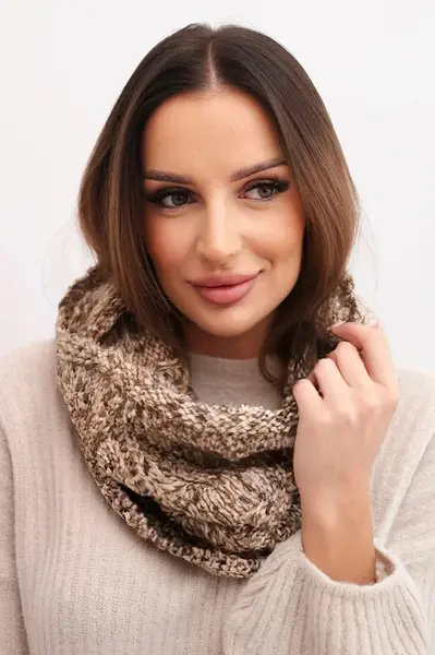 Dámská zimní šála z vlněné směsi