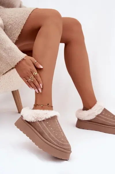 Dámske snehule na platforme s kožušinou a prešívaním