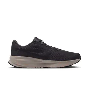 Nike Run Defy 40