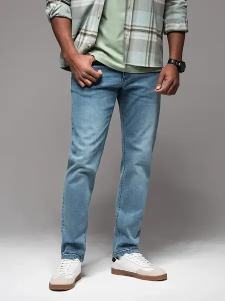 Ombre Men's classic washed REGULAR FIT jeans - light blue