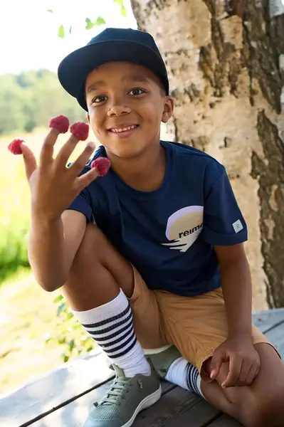 Dětská bavlněná kšiltovka Reima Lippis černá barva, 5300122C