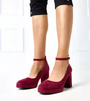 marka niezdefiniowana Burgundy block heel pumps Barola