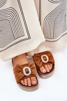 Boto Dámske Sandále Na Platforme S Mašľou A Dekoratívnou Brošňou Hnedé Lenela