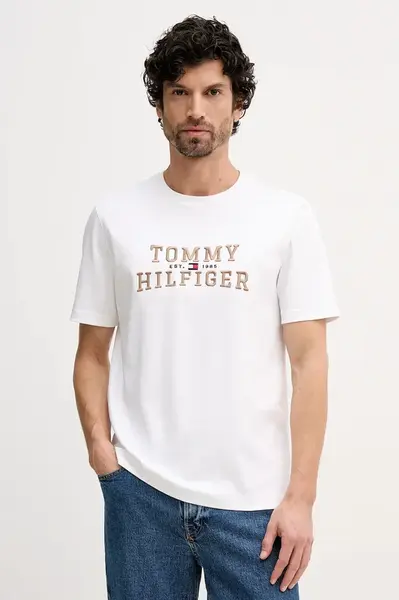 Tričko Tommy Hilfiger pánské, béžová barva, s aplikací, MW0MW42803