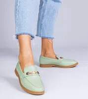 Gemre Green moccasins with a gold ornament Feola