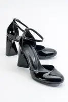 Černé lakované lodičky LuviShoes Oslo