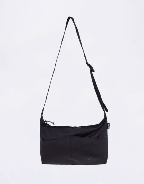 Aevor Shoulder Bag Light Ripstop Black